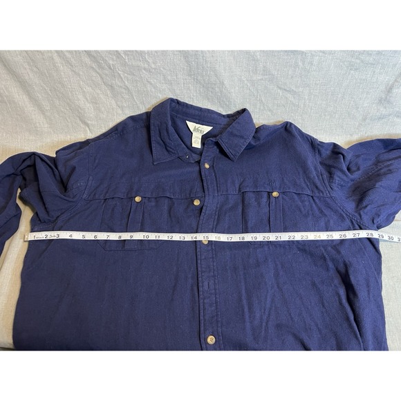 REI Co-Op Shirt Mens XXL Blue Button Up Outdoor Casual‎ Camp Hike Travel Pockets - Picture 3 of 6